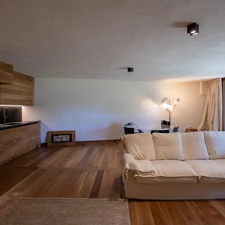 4br Chalet Piazzale Della Funivia Курмайор