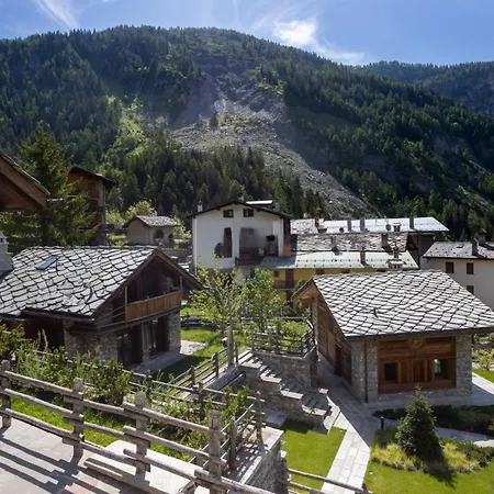 4br Chalet Piazzale Della Funivia Вілла